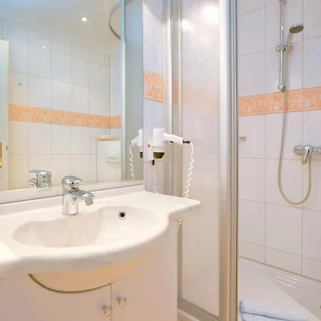 Hotel Garni Fuerst Von Waldeck