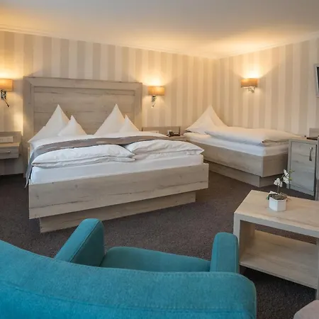 Hotel Garni Fuerst Von Waldeck 3*