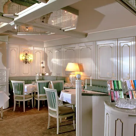 Hotel Garni Fürst Von Waldeck 3*