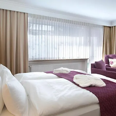 Garni Fuerst Von Waldeck Hotel