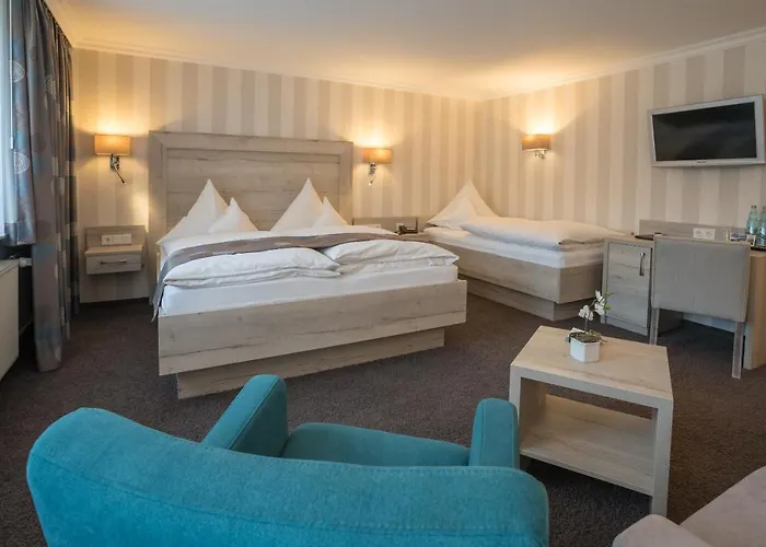 Szálloda Garni Fuerst Von Waldeck 3*