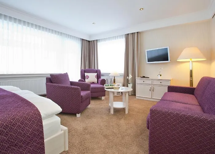 Hotel Garni Fürst Von Waldeck 3*